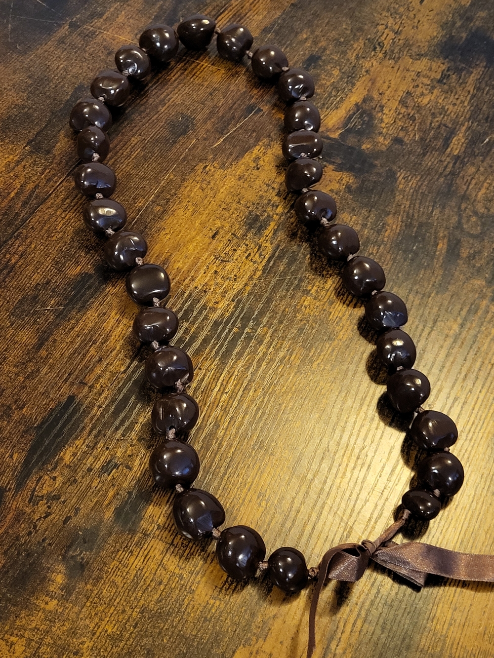 Hawaiian Brown 32 Nut Kukui Lei Necklace Traditional Shell  Genuine